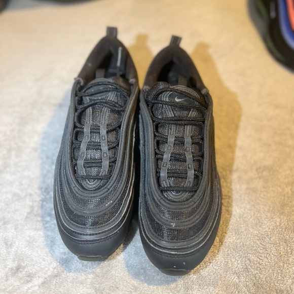 black air maxes perfect condition - Picture 1 of 2